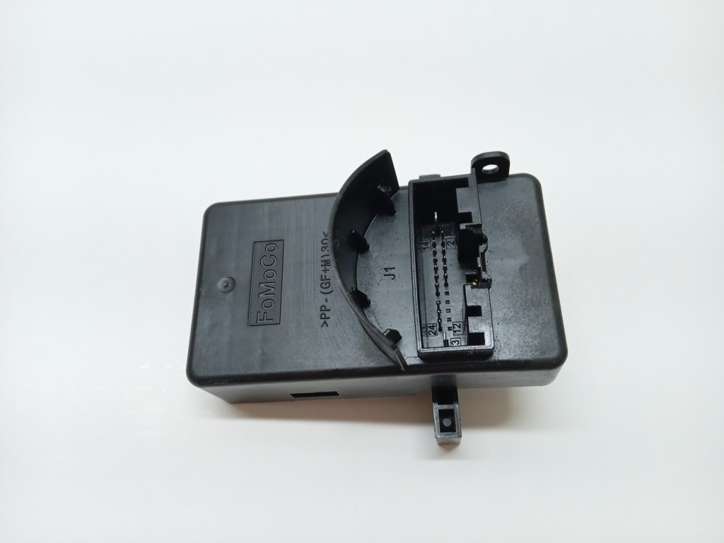 фото №3, Роз'єм obd ford puma mk2