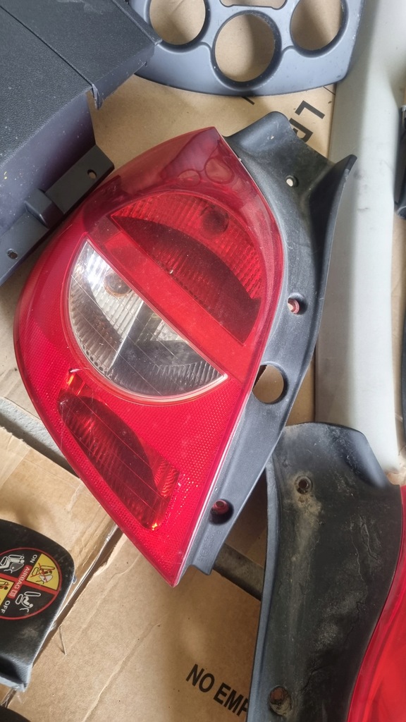 фото №14, Дверь clio iii крышка багажника задняя