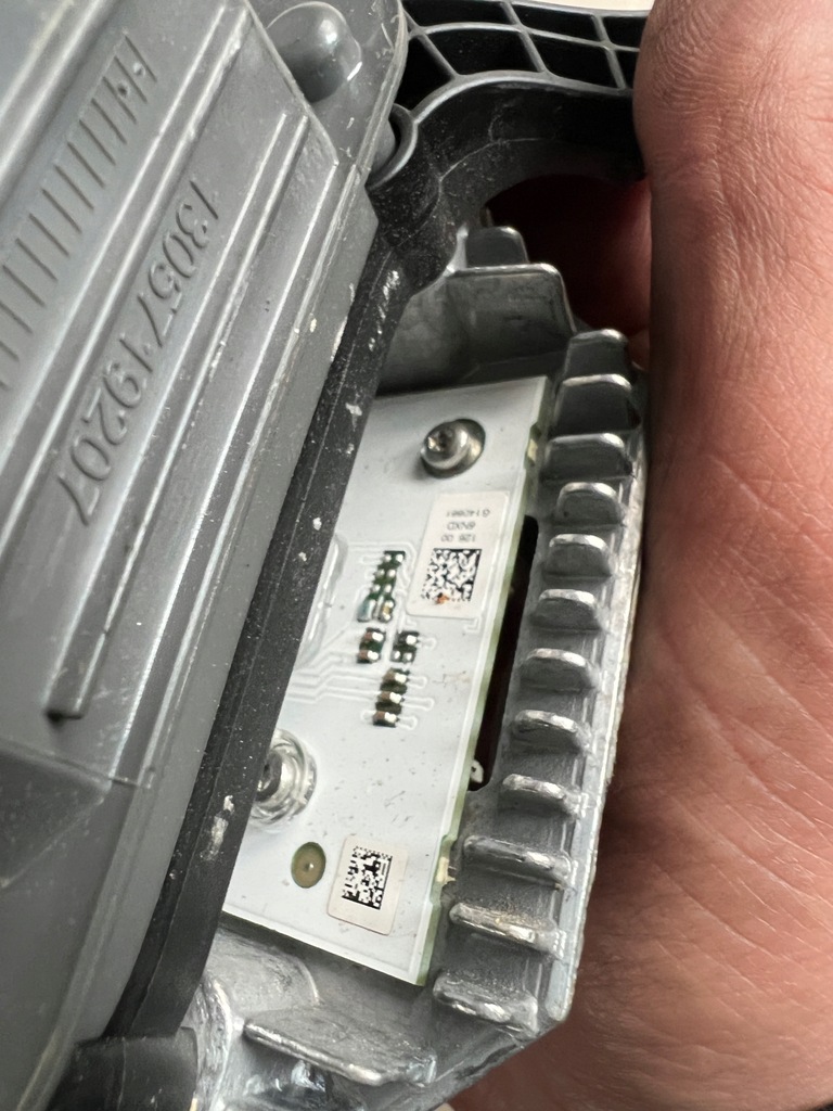 фото №6, Bmw 2 f45 f45 преобразователь led лампы перед