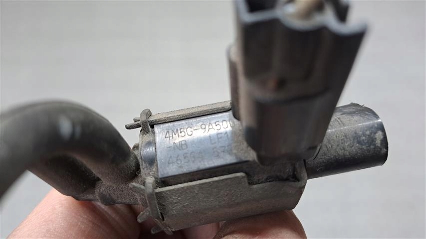 фото №5, M4 mazda 6 2.0 клапаны вакуумa 4m5g-9a500