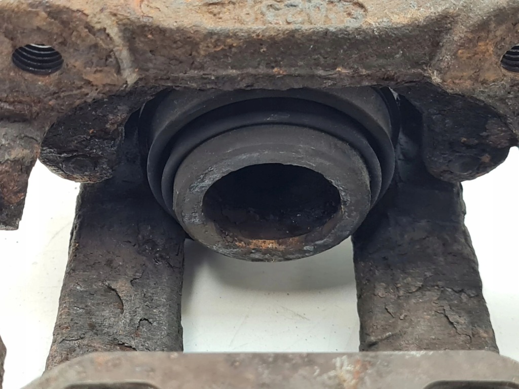 2011 mercedes-benz gl x164 супорт гальмівний задній 69152401 Недорого