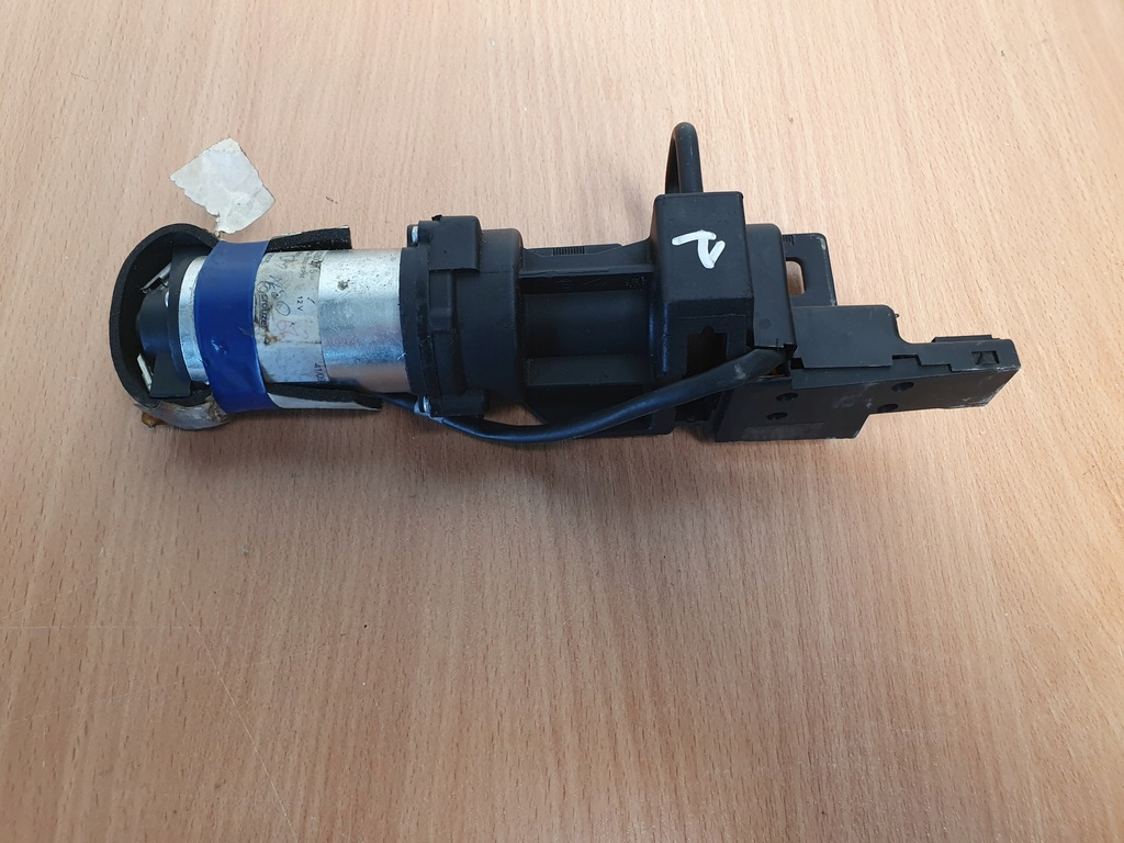 фото №3, Замок крышки задняя 82800515 renault vel satis