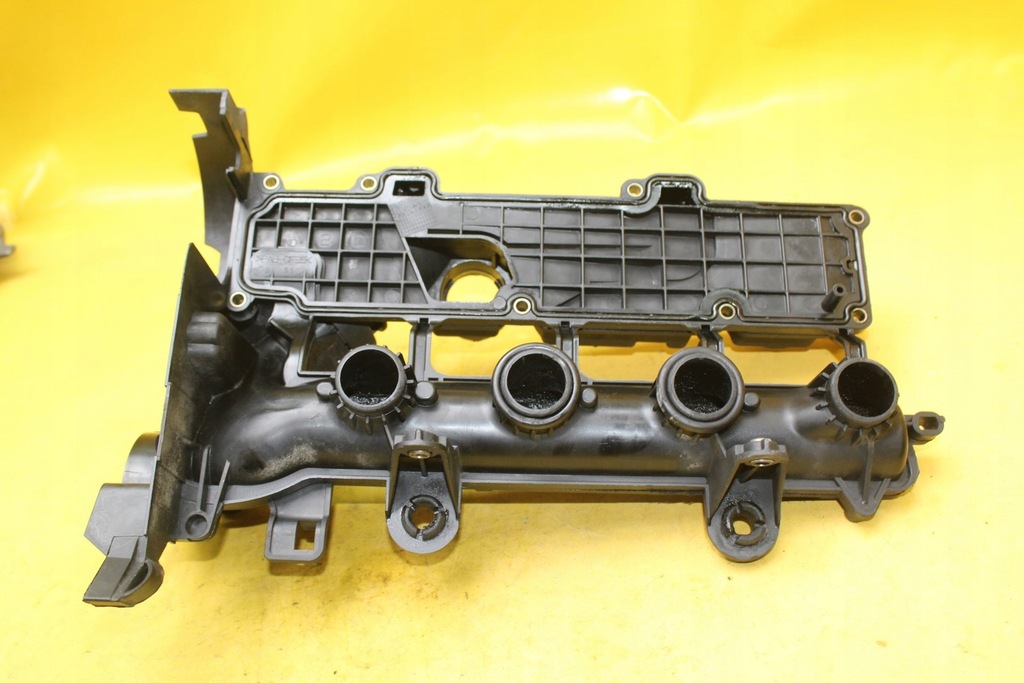 фото №9, Крышка клапанов 8hz peugeot 207 1.4 hdi