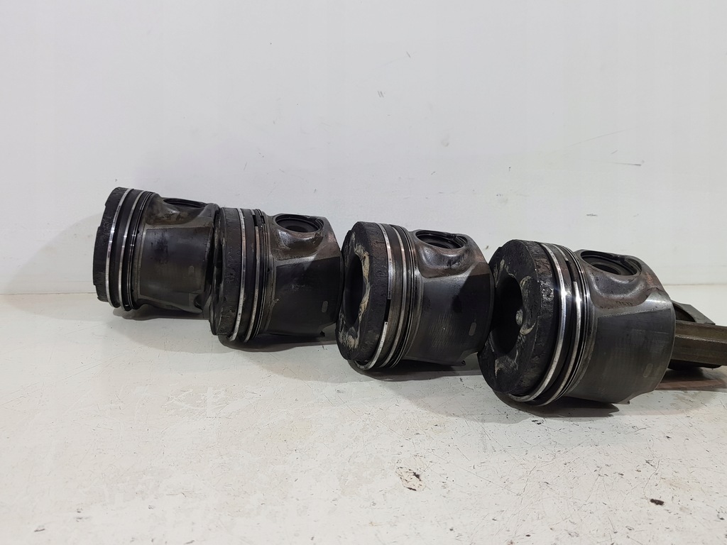 фото №8, Поршень + шатун 81l118 volvo s60 i v70 ii 2.4 d5 d5244t