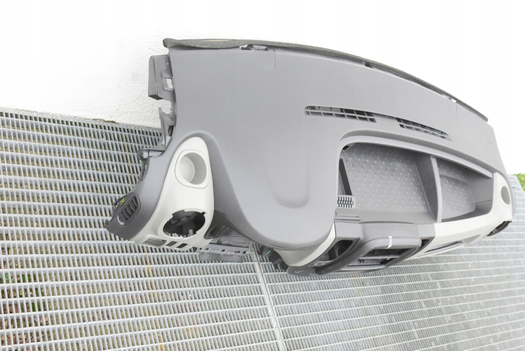 фото №10, Trafic iii vivaro b talento панель приладів консоль приладова панель приладів