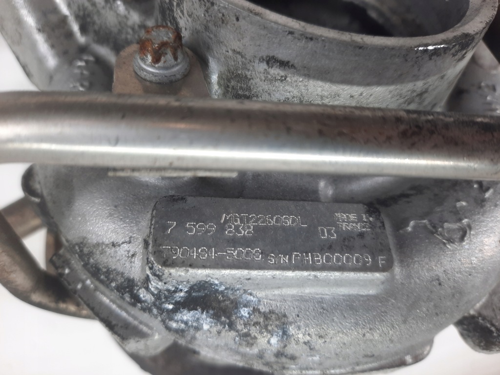 Bmw x6m x5m e70 e71 4.4 s63b44a турбіна 7599838 Недорого