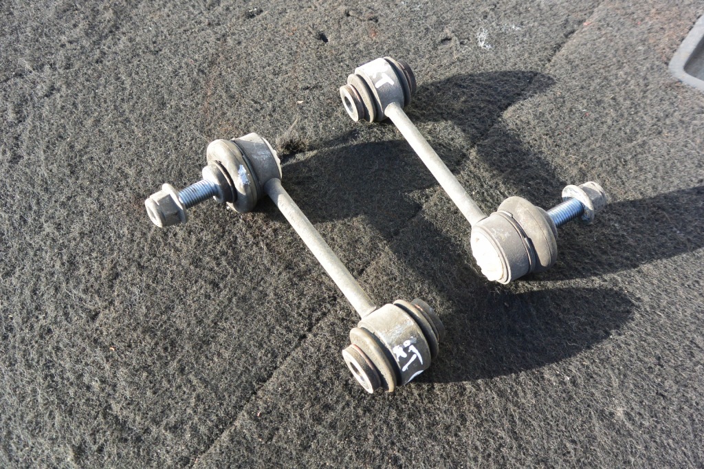 фото №1, З'єднувач стабілізатора задня quattroporte ghibli