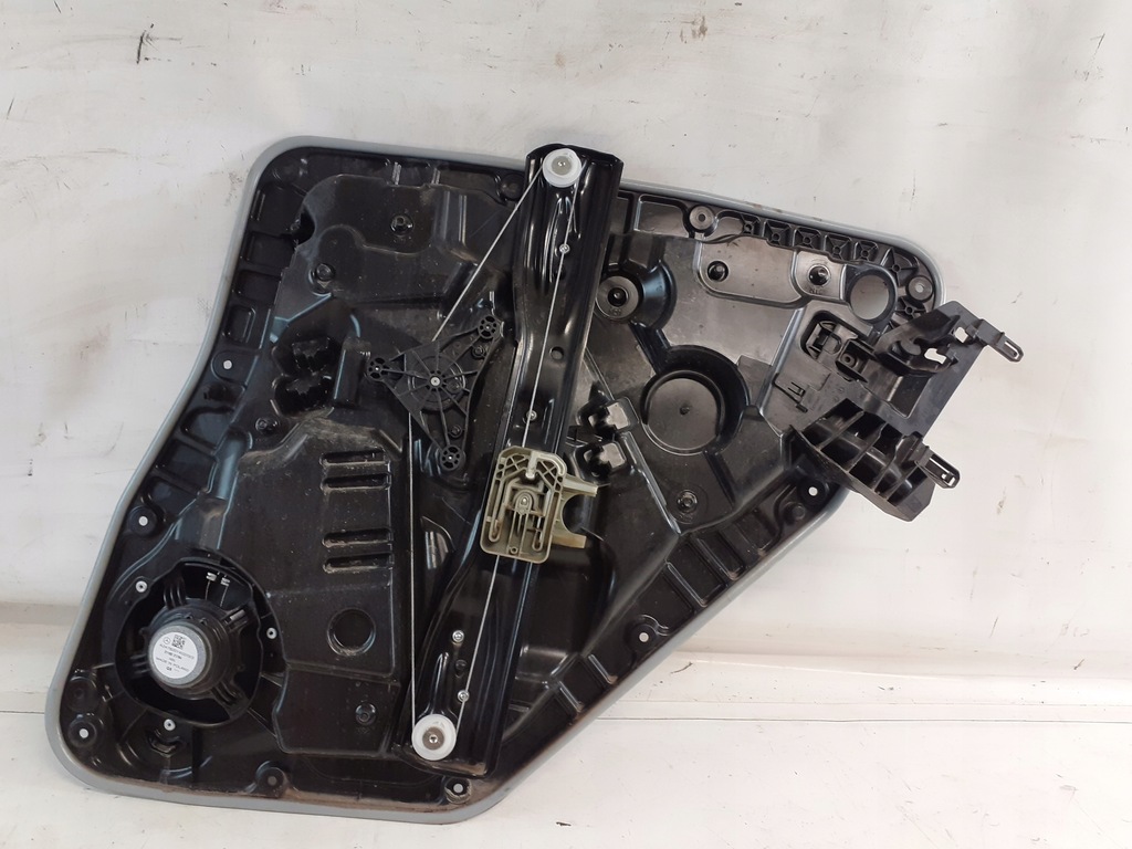 фото №7, Mercedes glb x247 247 подъемник левый задняя