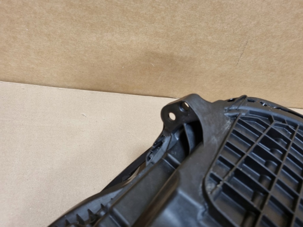 фото №11, Volvo c40 xc40 lift лампа передня права правий перед pixel led 32133832