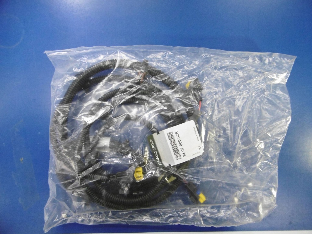 Джгут електропроводка паркування pdc бампера перед renault master 3 240700032r Недорого