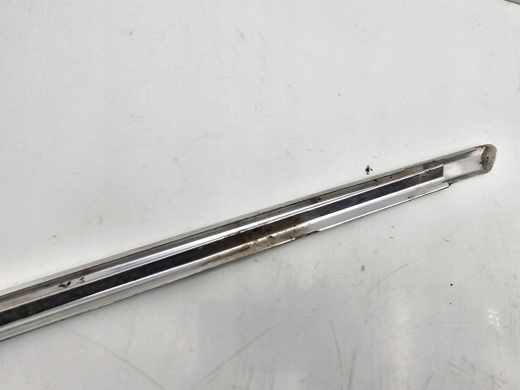 фото №5, Uszczelka/przesłona скло передньої перед сторона права mercedes-benz s w126