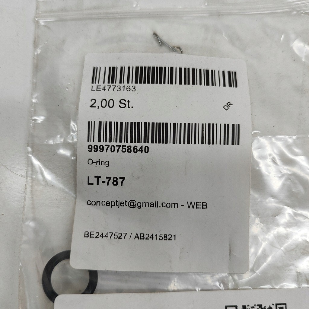 фото №5, Porsche panamera 970 2012 другое запчасти отсек двигателя