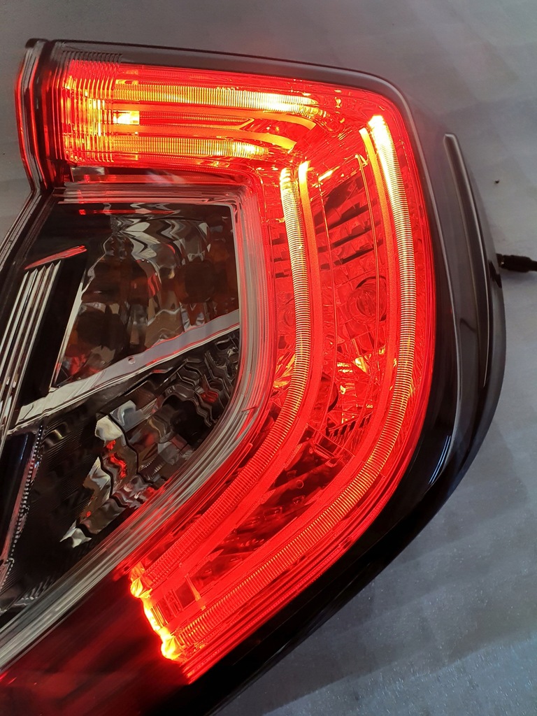 фото №12, Лампа задняя правая honda civic sedan x 2017 led