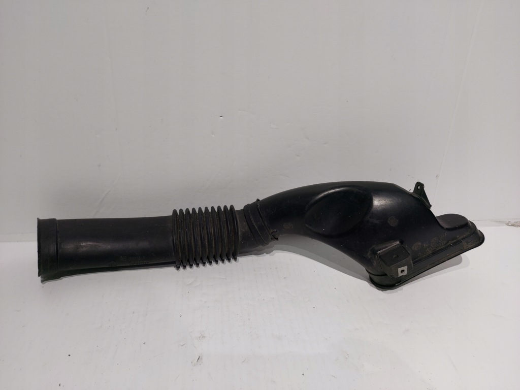 фото №4, Opel corsa d 06-14 труба шланг воздухозаборник воздуха 1.3 cdti