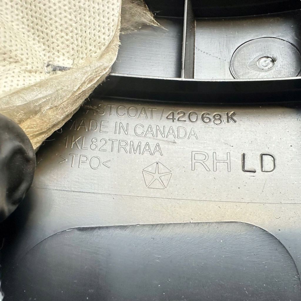 фото №5, Dodge charger 2017 права сторона обшивка стійок