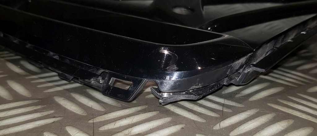 фото №11, Bmw 4 g26 m-pakiet решётка бампера левый впуск кронштейн перед pdc 8082439