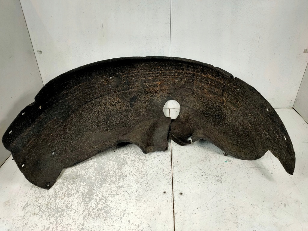 фото №1, Подкрылок левая задняя filcowe audi a4 b6 идеальное состояние