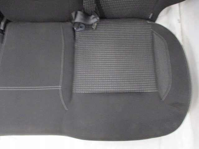 фото №4, Peugeot 208 lift перехідник з фургон заднє сидіння ремені