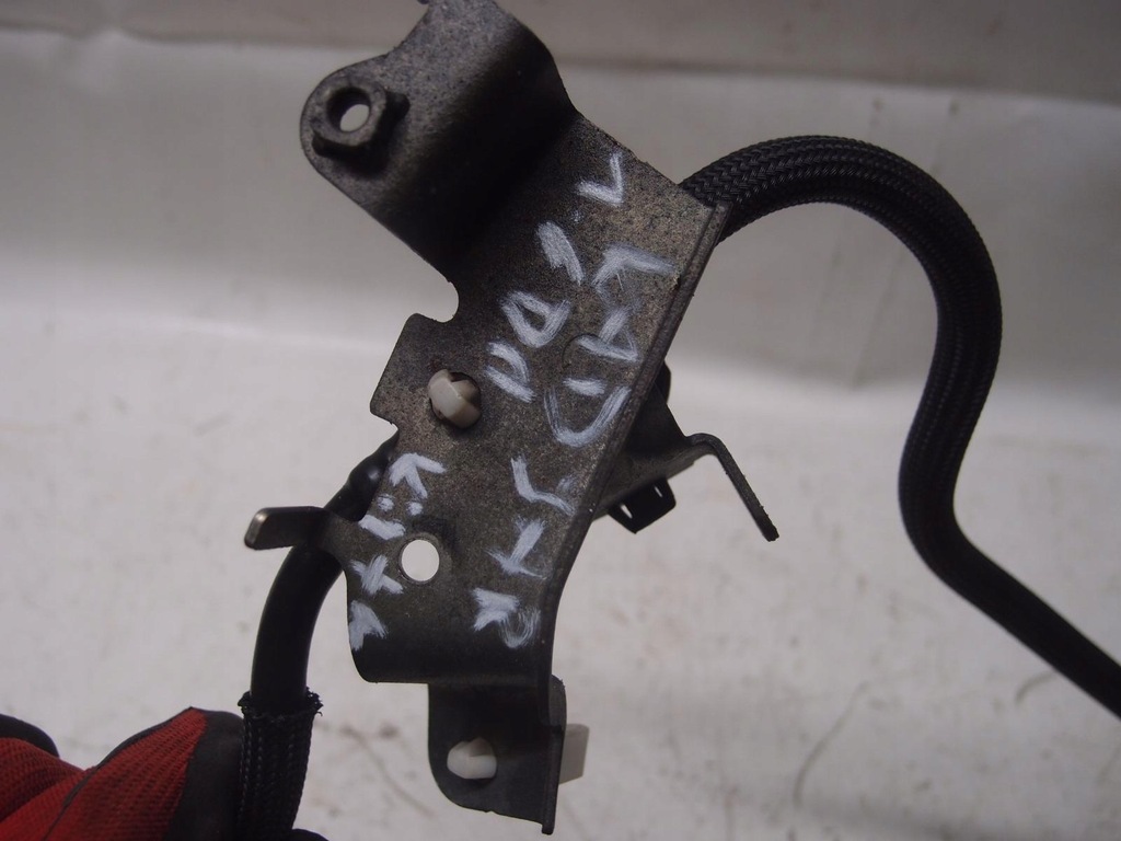 фото №9, Wąż шланг трубка топлива датчик kadjar 1.6 dci