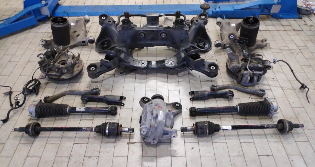 фото №1, Підрамник підрамник стабілізатор задня discovery v l462 2,0