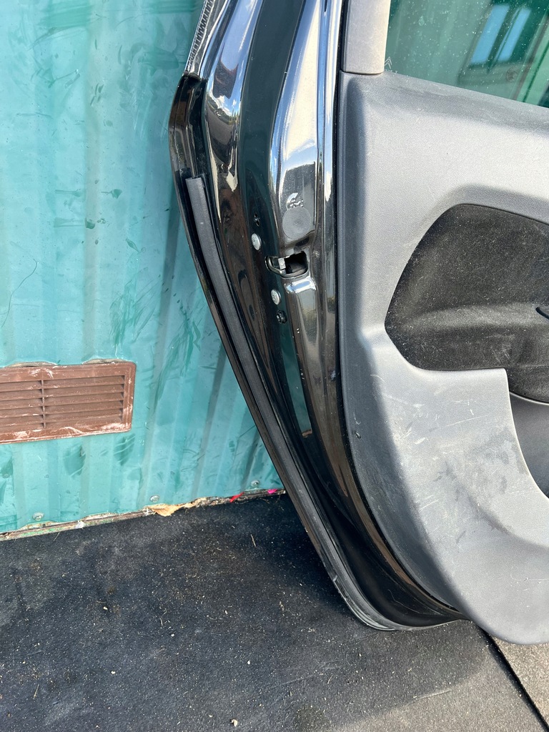 фото №12, Дверь задние левая левый задняя citroen c3 picasso exclusive шторка exld