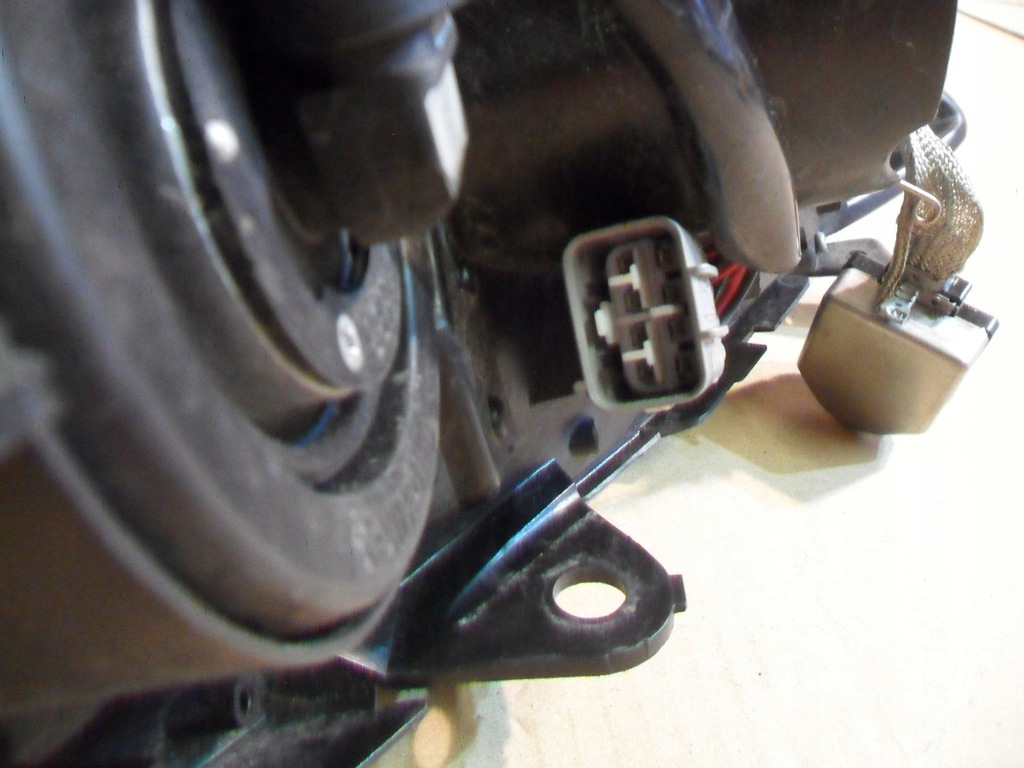 фото №15, Subaru impreza iii sti bi ксенон лампа левая 07-11