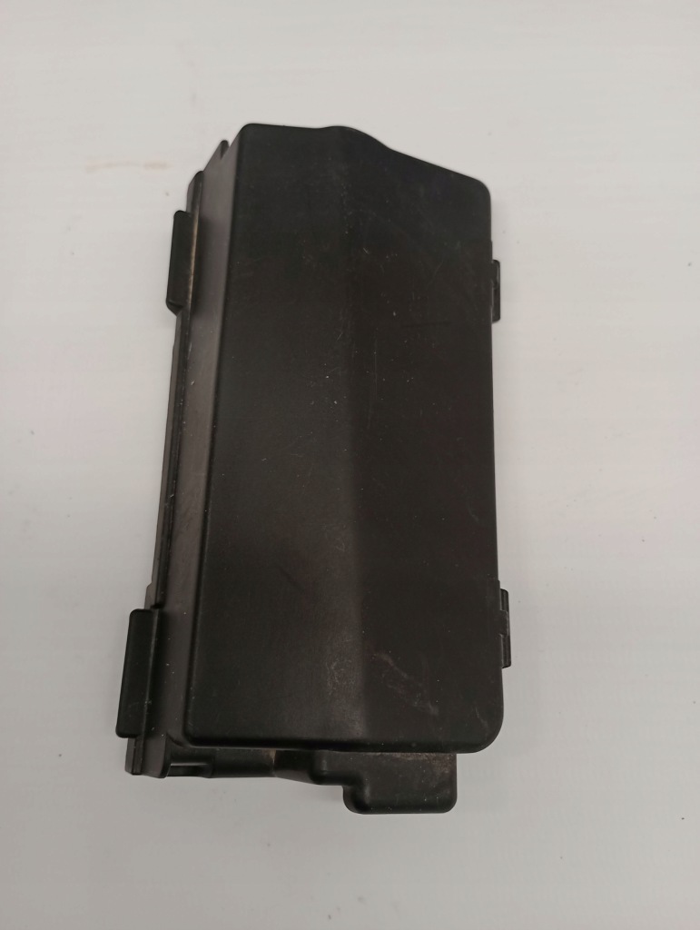 фото №1, Оригинальная защита крышка баллончик предохранителей volvo v60