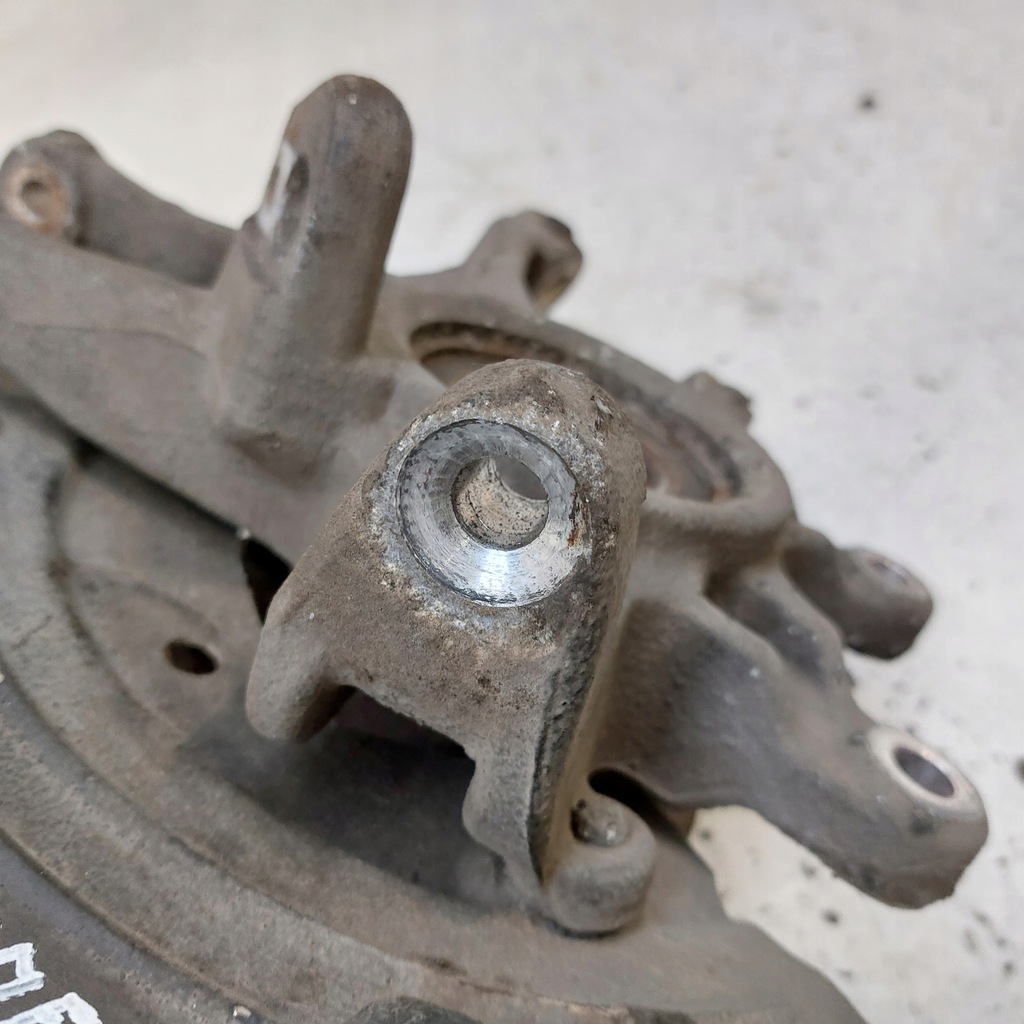 фото №14, Jaguar s-type 2,7 поворотний кулак права задня