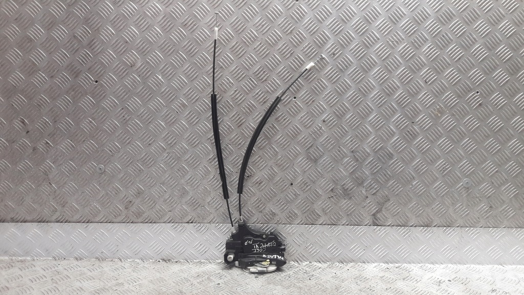 фото №1, Colt vi замок правый перед