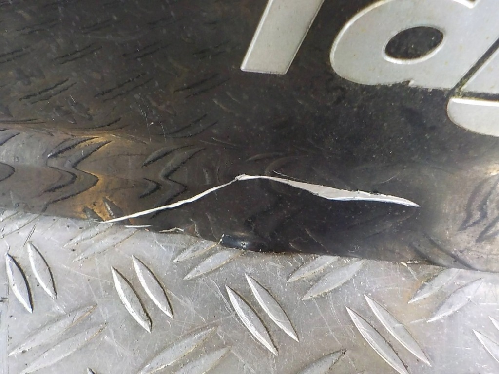 фото №4, Land rover discovery 98-04 крышка багажника задняя задняя