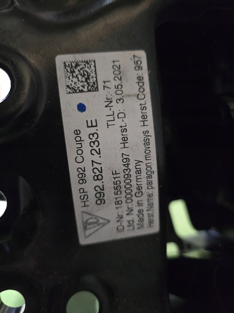 фото №8, Спойлер механизм крышки задняя porsche 911 992