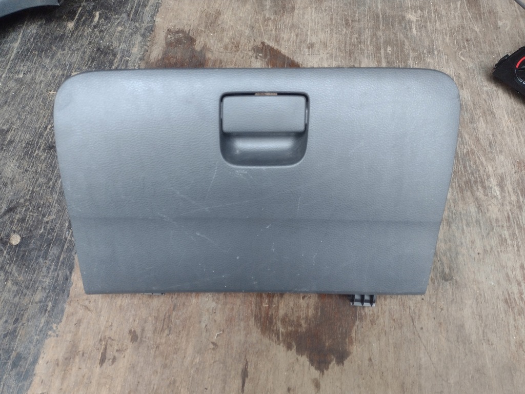 фото №1, Бардачок пасажира suzuki celerio 2015