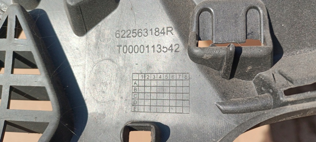 фото №8, Решітка радіатора решітка радіатора renault clio iv 4 12-16rok 622563184r