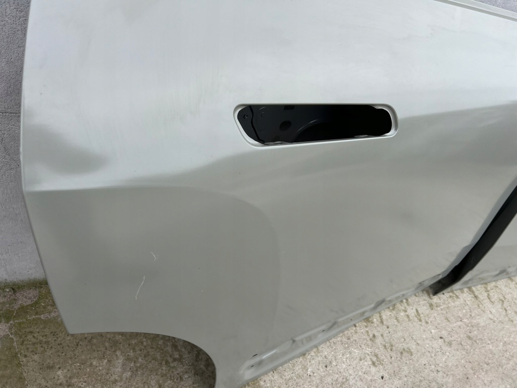 Дверей bmw ix i20 задній правий задні праве  нове оригінальні Київ