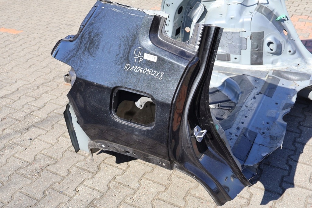 фото №2, Jeep compass ii 17- четверть крыло правая задняя