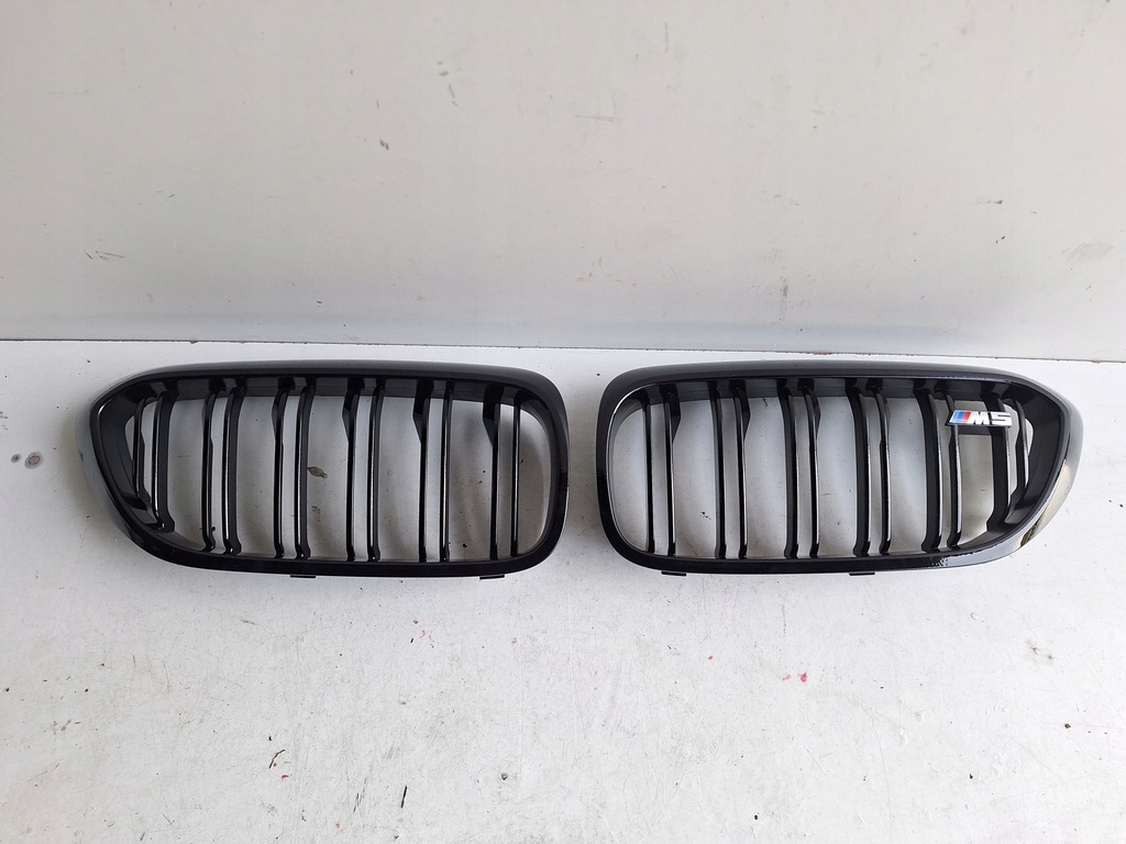 фото №1, Bmw 5 f90 m5 17- решётка радиатора решётка радиатора комплект 2 szt.