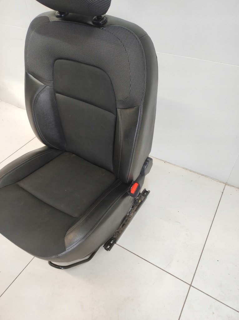 Сидіння пасажира правий eu з підігрівом renault express ii 2 Оригінал