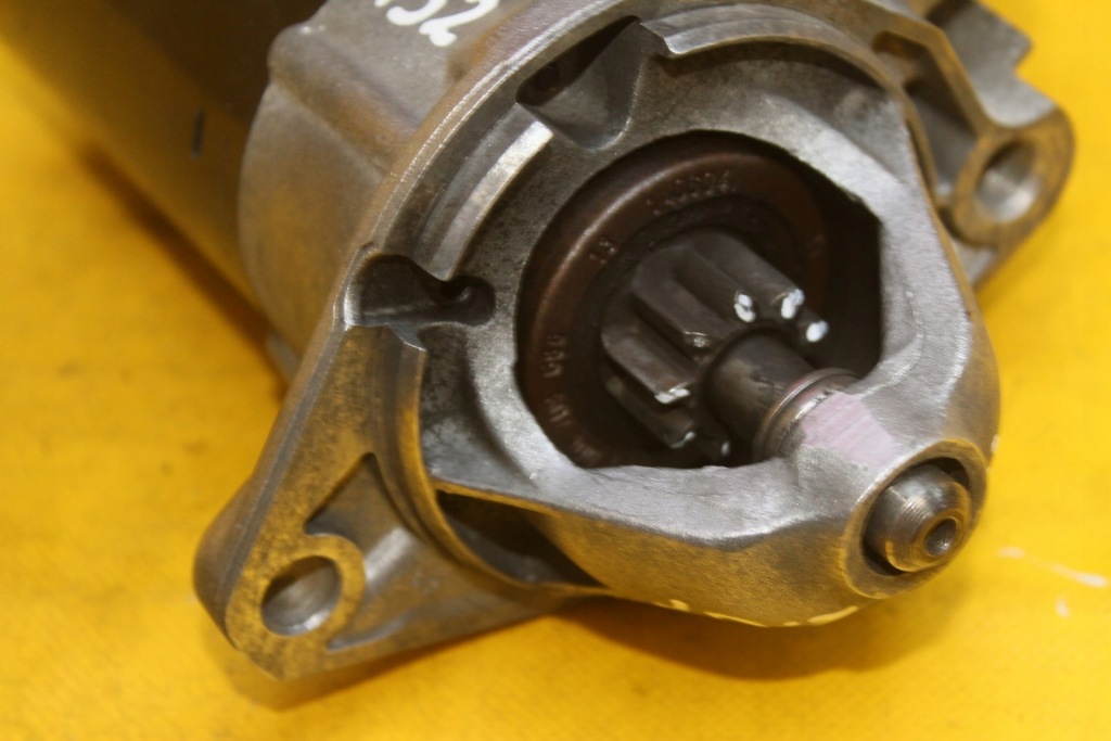 Стартер opel astra 3 h zafira b 2.0 tb 000107101 9 зубьев в Украине