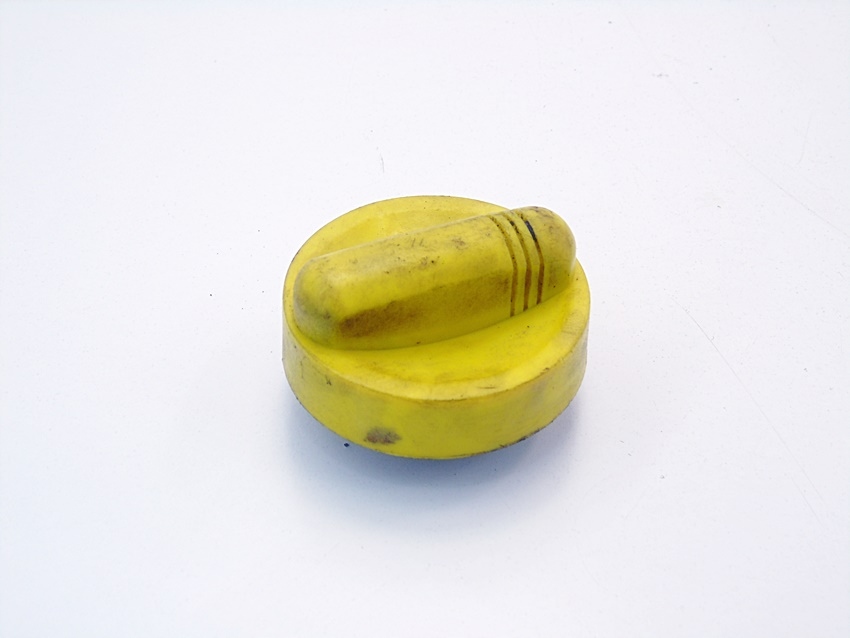 фото №1, Кришка оливи 1.6 8v lodgy dokker sandero logan ii