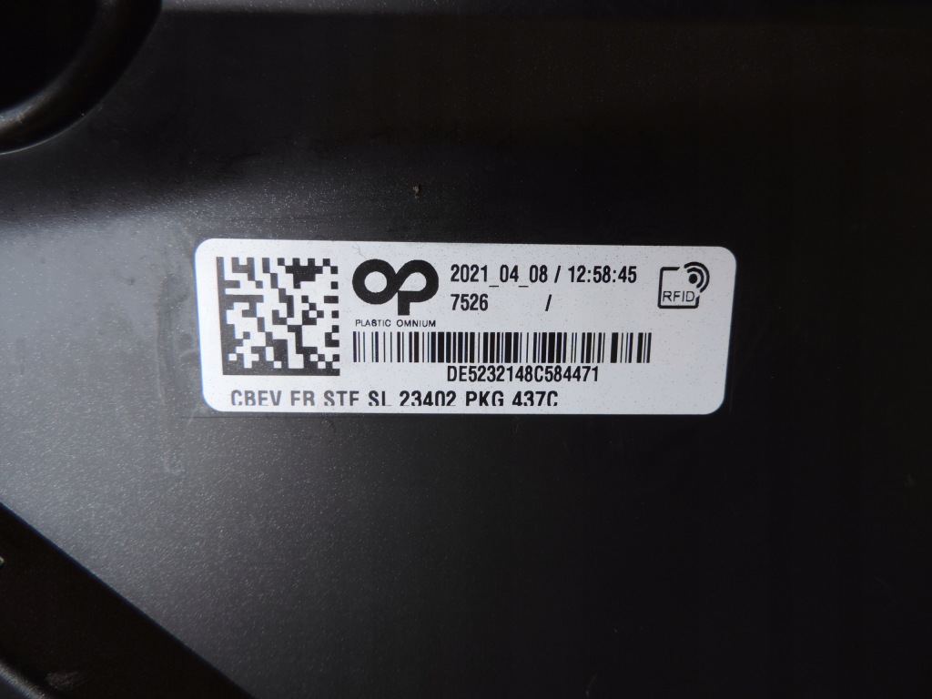 фото №13, Audi e-tron 4ke передній бампер