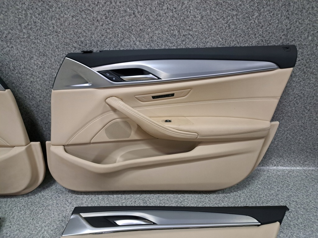фото №6, Bmw 5 g30 g31 обшивки оббивка оббивка двері комплект