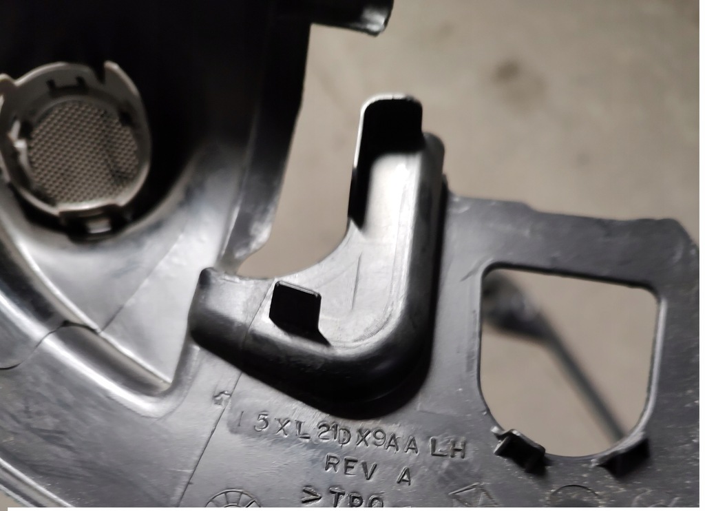 фото №8, Jeep grand cherokee wk2 рамка двері обшивка