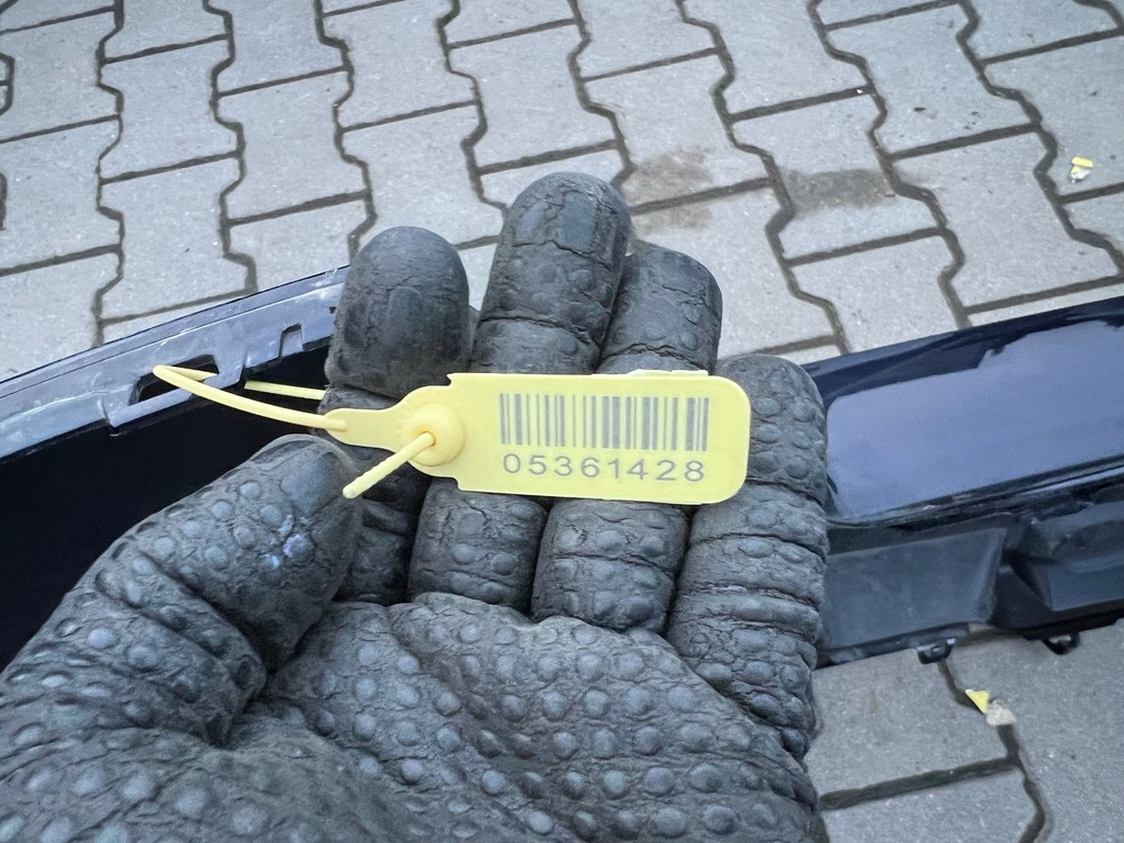 фото №9, Бампер задняя задний bmw 5 g60 m набор цвет 416