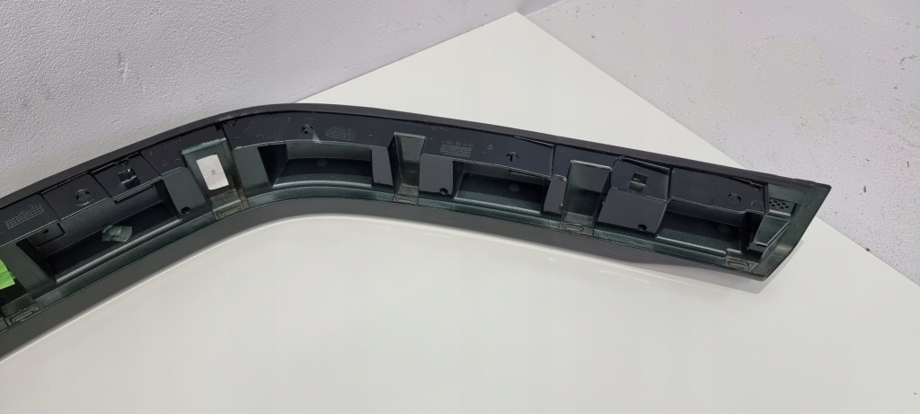 Молдинг крила правий перед mercedes g amg w463 lift 18-24 6989 Оригінал