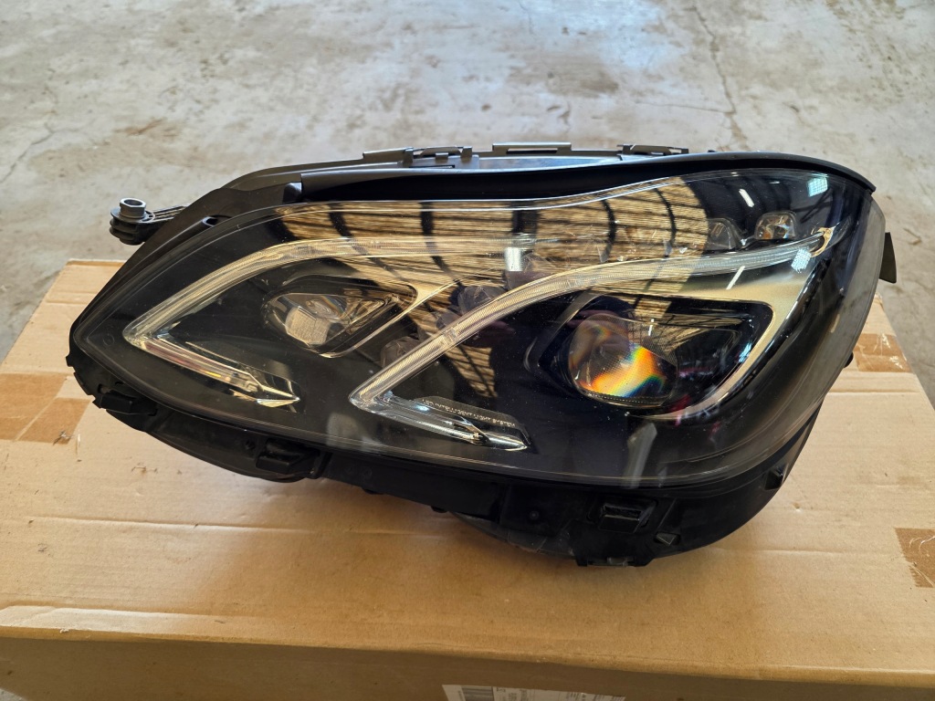 фото №1, Mercedes w212 lift лампа левая full led giełda a2129063103kz