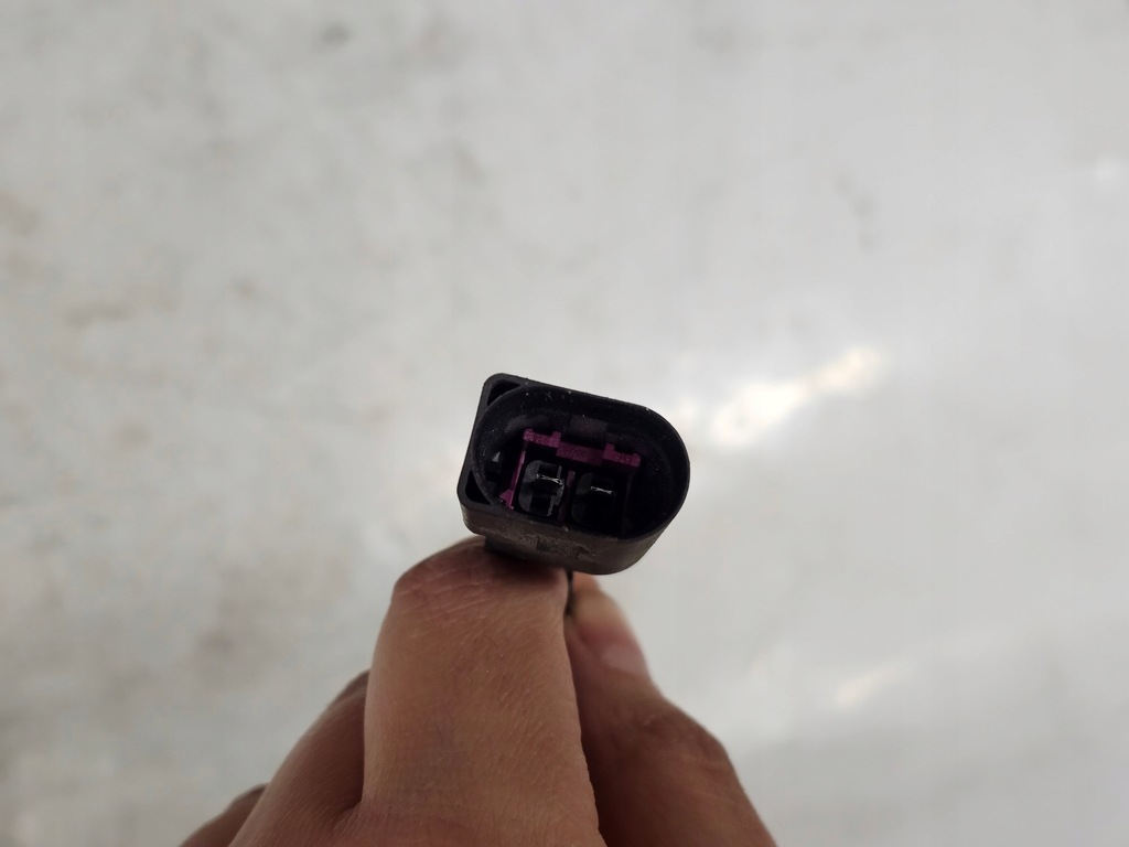 фото №7, Замок засов капот 4l0823509 audi q7 4l 05-09