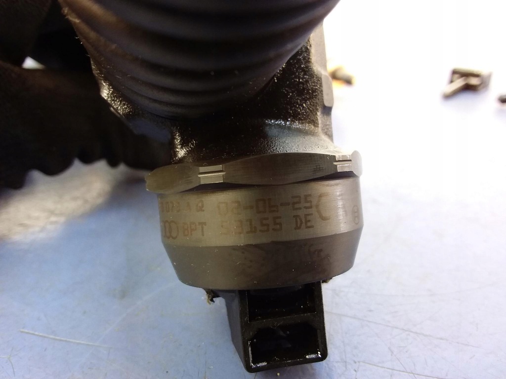 фото №5, Audi a3 8l 1.9tdi насос-форсунка 0414720213