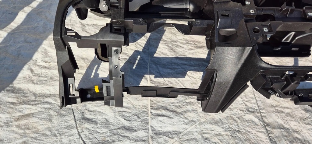 фото №12, Fiat 500 lift 15-23 abarth консоль приборная панель приборная nowa org