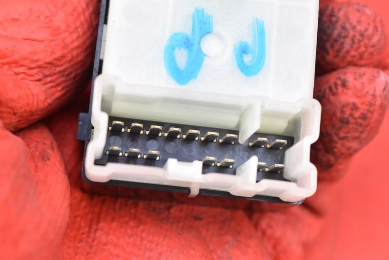 фото №8, Выключатель подъёма стекло правый перед 254111bn0a infiniti fx 2 ii 08-17