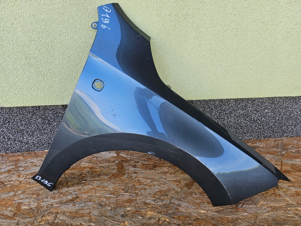 фото №1, Skoda rapid крыло правый оригинал przed lift